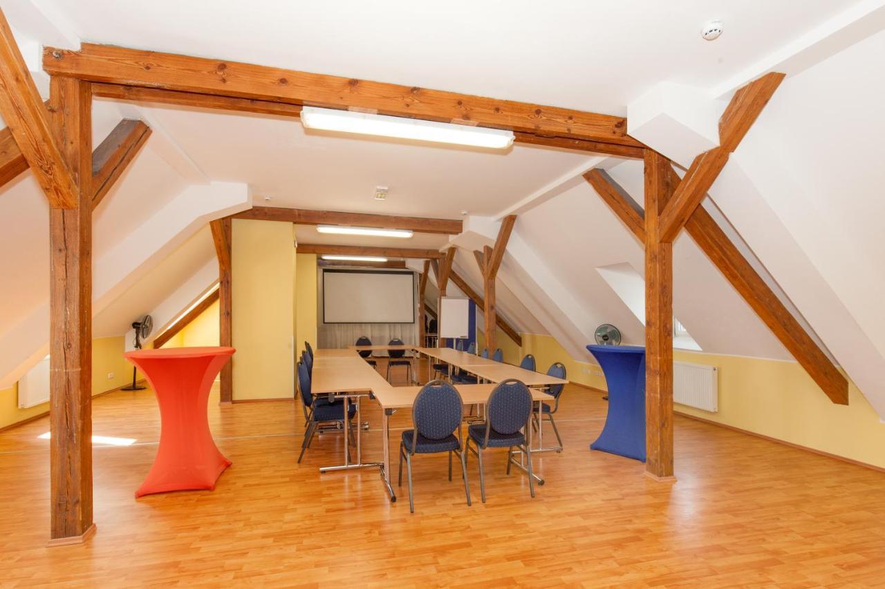 Albergue A&O Leipzig Hauptbahnhof Exterior foto